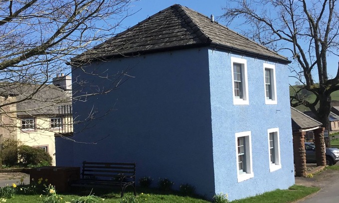 Hesket Newmarket Otro | Historic Coach House in quiet Lake District village.