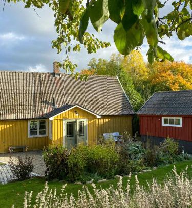 Skane-Tranas Casa | Historic Cottage In The Heart Of Österlen