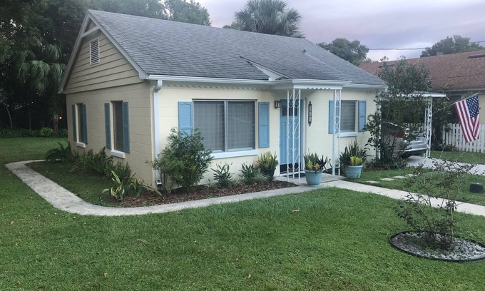 Mount Dora Casa | Bungalow en el distrito histórico: fácil caminata al centro