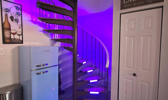 Frederick Casa | Historic Downtown Frederick Townhome with Private Parking