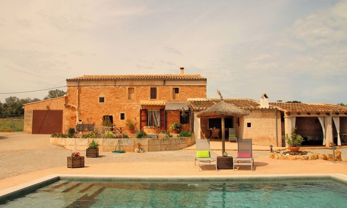 Santa Margalida Casa | Finca histórica con confort moderno y vistas panorámicas, piscina, naturaleza