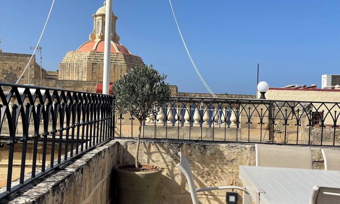Birgu Casa | Historic home c.1580 in the most beautiful street in Birgu (Vittoriosa)