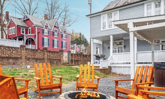 Berkeley Springs Casa | Historic Home w/ Sauna, HotTub, Speakeasy & Game Room