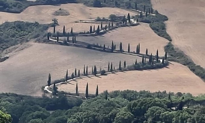 Contignano Casa | Casa histórica en el corazón de Valdorcia, cerca de Pienza y Montepulciano.