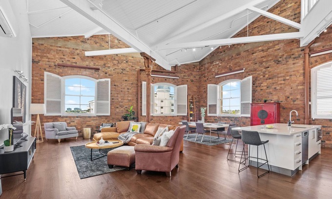 Newstead Apartamento | Historic Impressive & Enormous Woolstore~Teneriffe