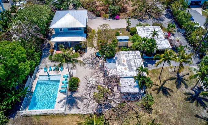 Anglers Park Casa | Histórico joya de Key Largo con dos casas en dos hectáreas privadas
