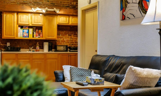 Albany Apartamento | SuiteHistoric Loft Suite @ Downtown Albany w / Parking!