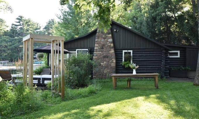 Waupaca Cabina | Poca cabina de la cadena O 'Lakes