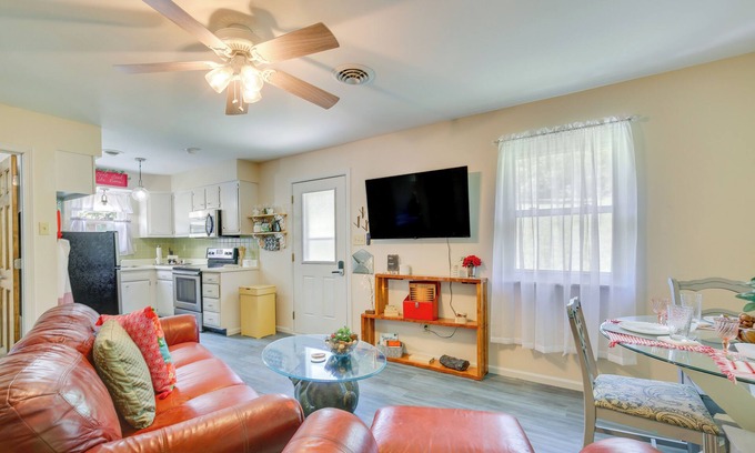 Marthasville Casa | Historic Marthasville Getaway w/ Shared Amenities!