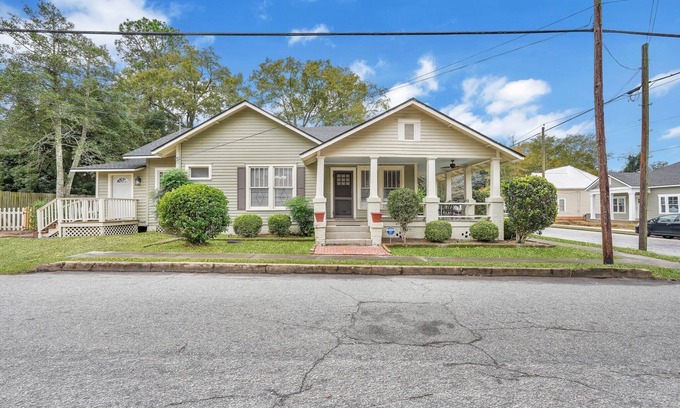 Statesboro Casa | Historic Southern Home - close to downtown and GSU