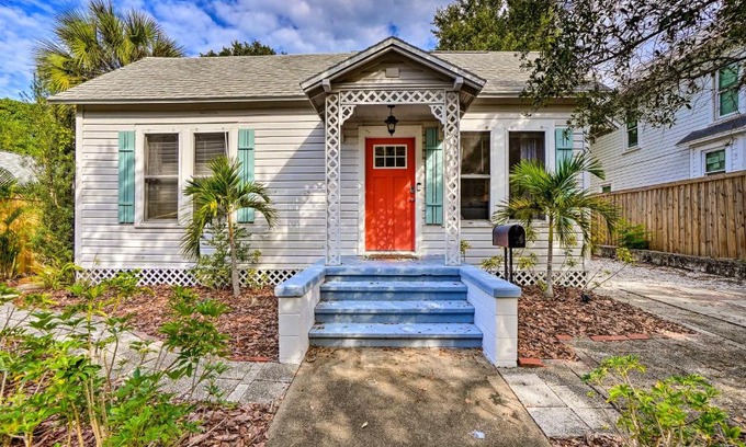 Tarpon Springs Casa | Historic Tarpon Springs Abode about 3 Mi to Beach