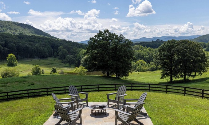 Clarkesville Casa | Historic Valley Views | 5BR Retreat w/ Hot Tub, Porch, Firepit & Game Room