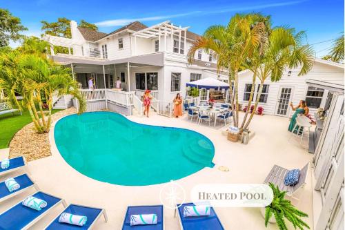 Old Northwood Casa | Historical Residence Heated Pool Emerald Key RESlDENCES