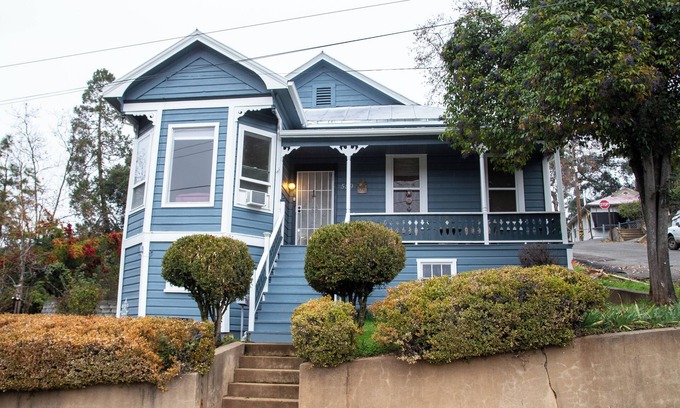 Sonora Casa | Historical Victorian with Modern Touch. Garage with EV Charger