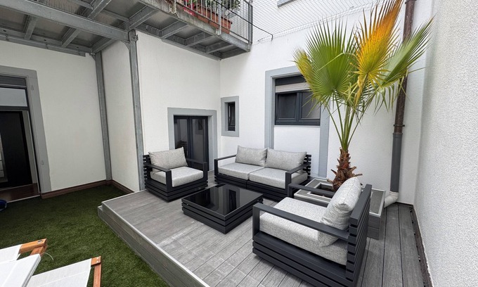 Freiburg im Breisgau Apartamento | HLH - Luxus Familiensuite mit Terrasse