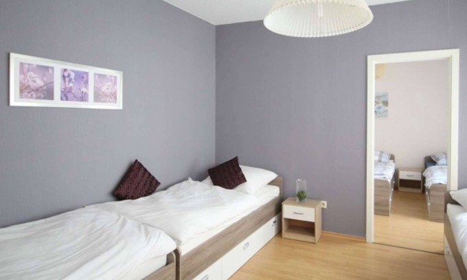 Rhein-Erft-Kreis District Apartamento | HÖ01 large apartment with dryer and washing machine