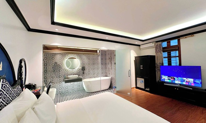 Dich Vong Hotel | Hoang Gia Hotel Cau Giay