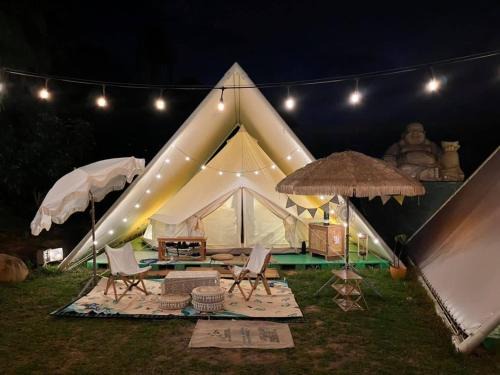 Longtan District Otro | Hoang Indian Tent Camping