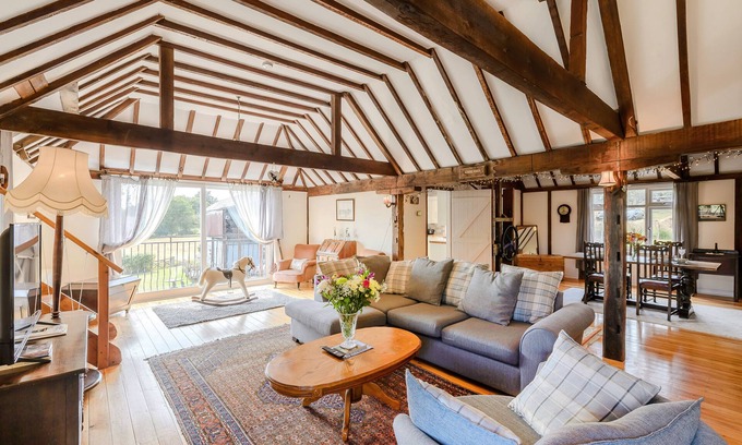 Beckley Casa | Hobbs Farm Oast View