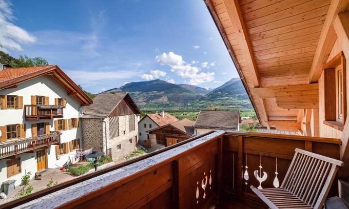 Montechiaro Apartamento | Hof am Schloss Apartement Lärche