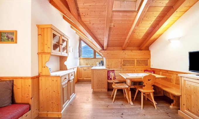 Montechiaro Apartamento | Hof am Schloss Apartement Zirm