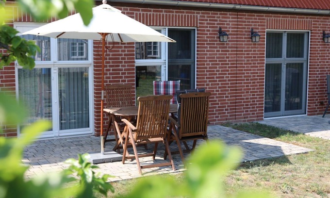 Stolpe Casa | Hofmaler WF-53 - The west wing Hofmaler WF-53: Cozy vacation home on