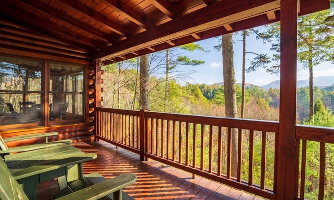 Cherry Log Cabina | Hog Heaven - Cherry Log GA
