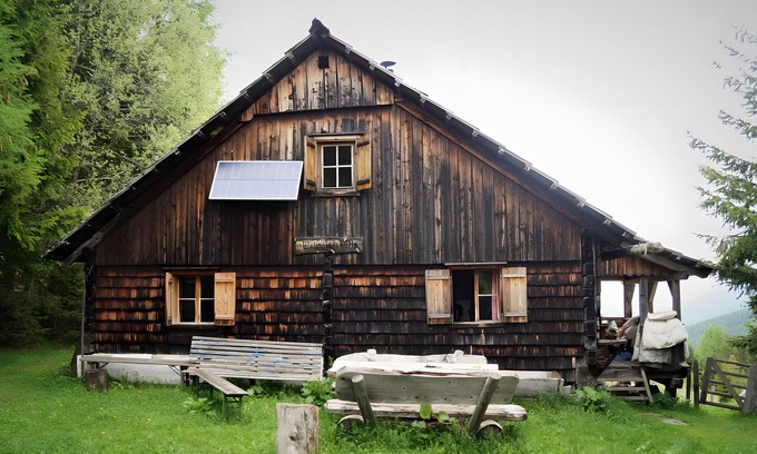 Sankt Margarethen im Lungau Casa | Casa de vacaciones 'Meissnitzer Almhütte' con vistas a la montaña, terraza privada y jardín privado