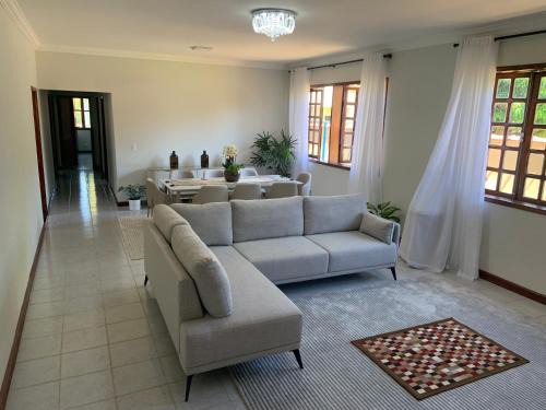 Engenheiro Coelho Casa | Holambra tá aqui pertinho!