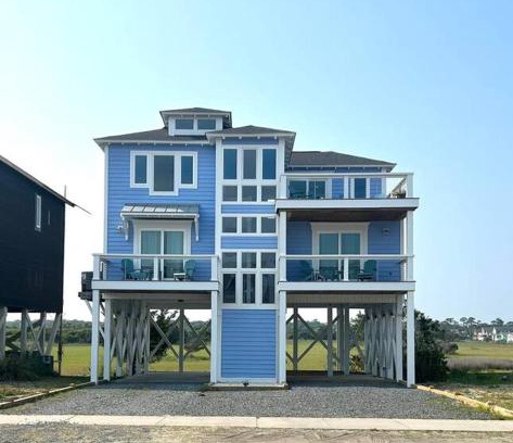 Holden Beach Casa | Holden Beach House Second Row with surround views!