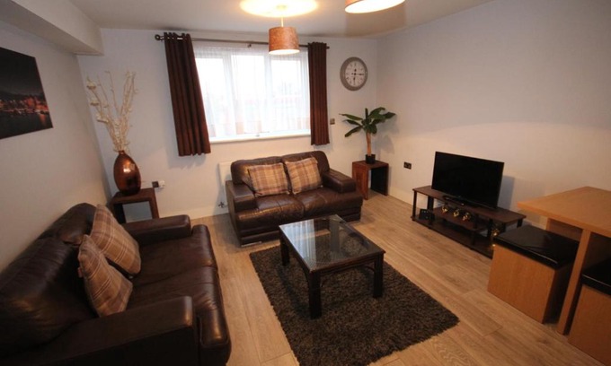 Yiewsley Apartamento | Holden Court Apartments - Apt 3