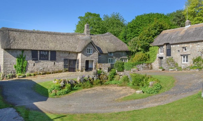 Sticklepath Casa | Hole Farm
