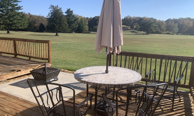 Winston - Salem Casa | Hole-In-One! 3BD on Golf Course!