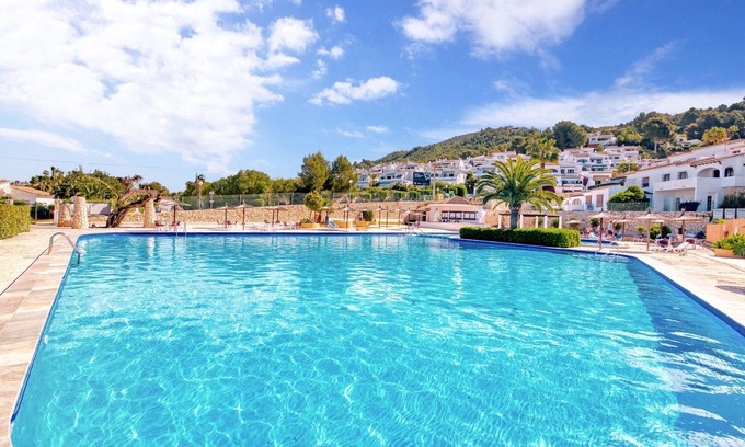 Benitachell Casa | Casa de vacaciones 'Amor Supremo' con vistas a la montaña, Wi-Fi y aire acondicionado