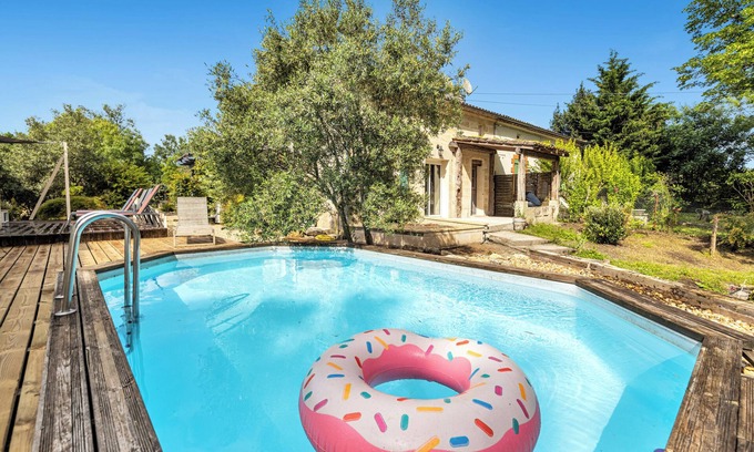 Petit-Palais-et-Cornemps Casa | Casa de vacaciones 'Bienvenue À Zot' con piscina privada, terraza privada y Wi-Fi