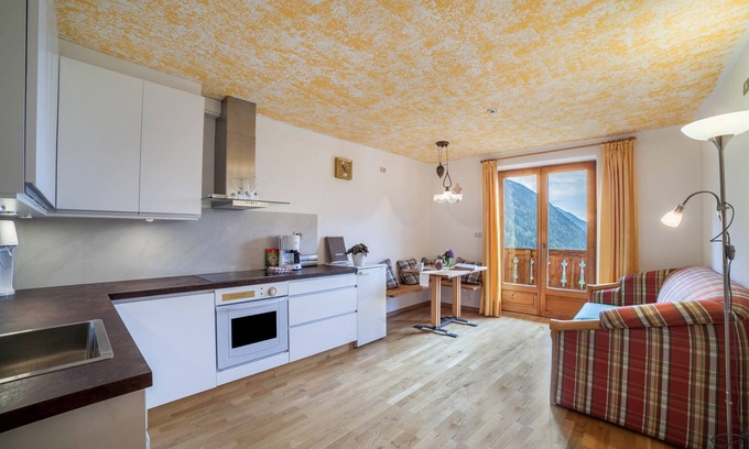 San Leonardo in Passiria Apartamento | Alojamiento de vacaciones "Oacherhof Ferienwohnung Hochwart" con Wi-Fi