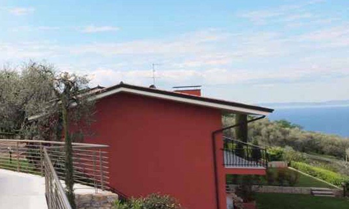 Frader Apartamento | Holiday apartment with terrace and beautiful lake view