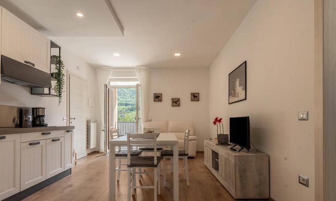 Voiandes Apartamento | Holiday Apartment Casa Federico Monte with Mountain View, Wi-Fi, Garden & Balcony; Parking Available