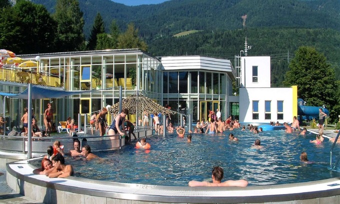 Kotschach-Mauthen Villa | Holiday apartment in Koetschach