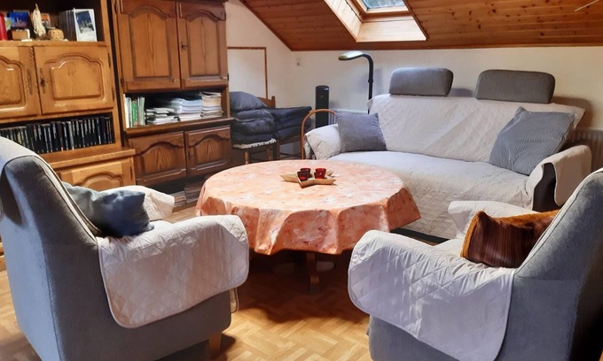 Hunerbach Apartamento | Apartamento "Breuer" con vistas a la montaña, terraza privada y Wi-Fi
