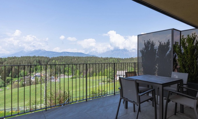 Avelengo Apartamento | Apartamento vacacional "Enzian Beim Lackl"