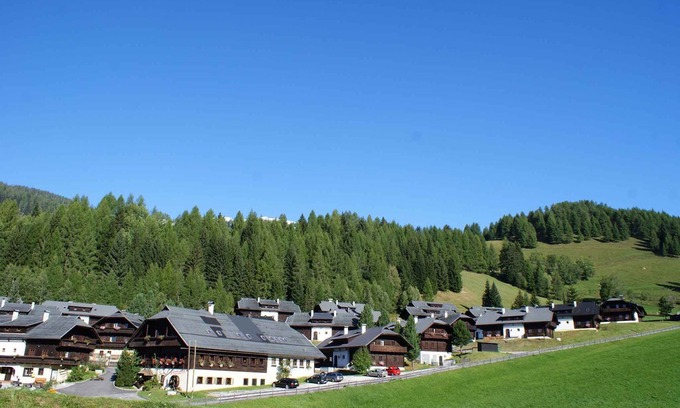 Bad Kleinkirchheim Apartamento | Holiday apartment with wifi and parking