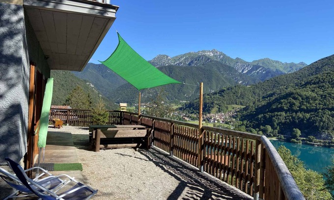 Pieve di Ledro Apartamento | Apartamento vacacional con piscina