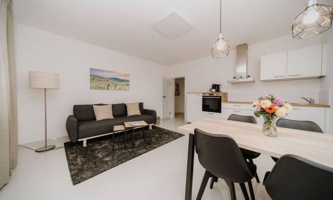 Boetzingen Apartamento | Holiday apartment Bötzingen for 1 - 3 persons with 1 bedroom - Holiday apartment in one or multi-fam