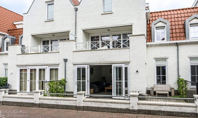 Dishoek Casa | Apartment for 4 people on the ground floor in Koudekerke Dishoek