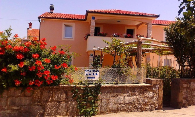 Gabonjin Apartamento | Apartamento de vacaciones Gabonjin para 1 - 4 personas con 1 dormitorio - Apartamento en casa unifam