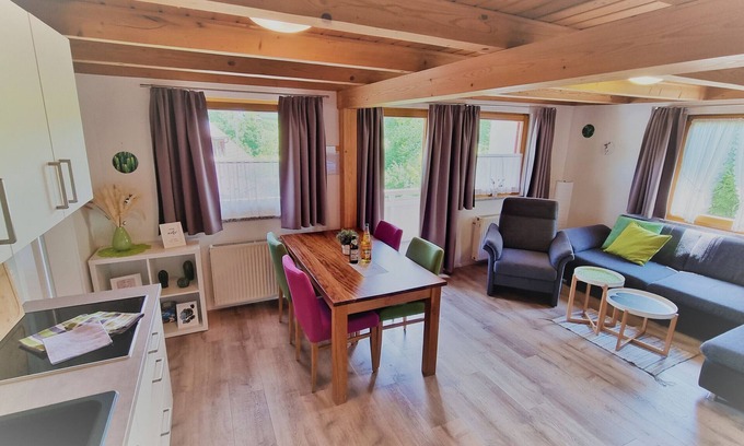 Lindau Apartamento | Holiday Apartment “Green” close to Lake Constance with Wi-Fi, Balcony & Garden