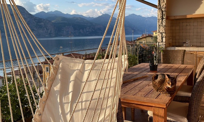 Magugnago Apartamento | Holiday Apartment by Lake Garda - Italy -