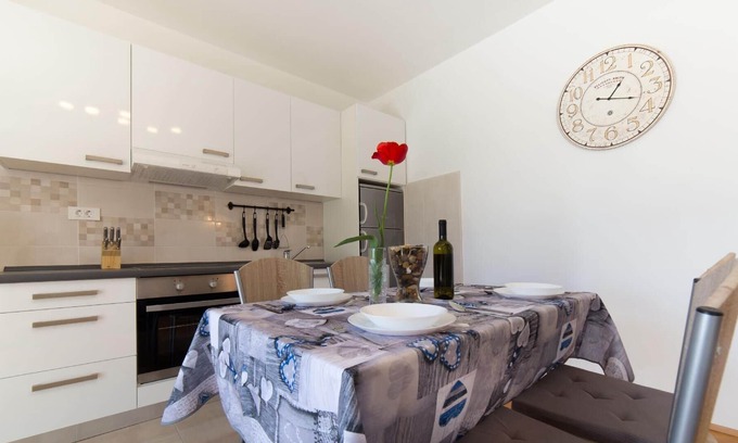 Trinajstici Apartamento | Apartamento de vacaciones Kastav para 1 - 4 personas con 1 dormitorio - Apartamento en casa unifamil