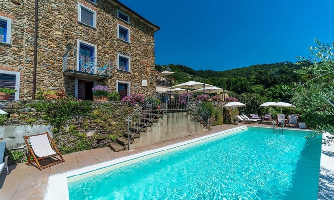 San Carlo Terme Apartamento | Apartamento de vacaciones Massa para 1 - 5 personas con 2 dormitorios - Apartamento